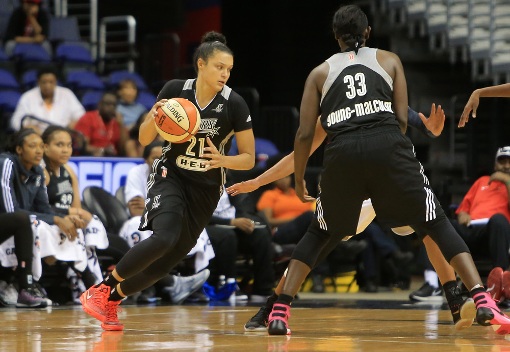 August 05 2015: Kayla McBride (21) of the San Antonio Stars during a WNBA game against the Washington Mystics at Verizon Center, in Washington D.C.
Mystics won 66-63.