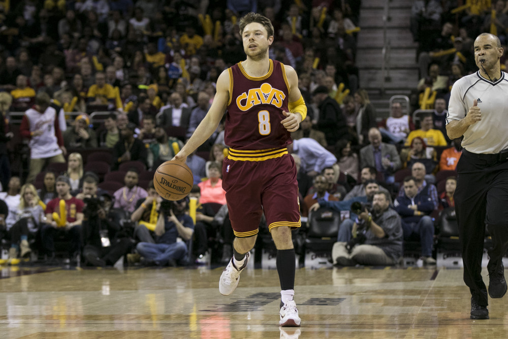 17 December 2015: Cleveland Cavaliers Guard Matthew Dellavedova (8) during the game between the Oklahoma City Thunder and the Cleveland Cavaliers at Quicken Loans Arena in Cleveland, Oh. (Photo by Mark Alberti/ Icon Sportswire)