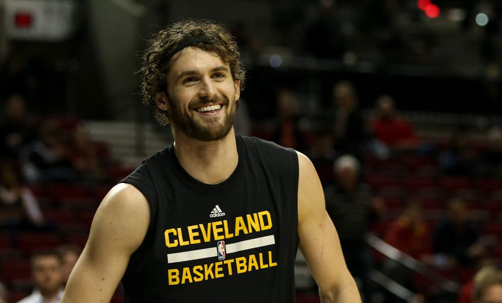 Dec. 26, 2015 - KEVIN LOVE (0) warms up. The Portland Trail Blazers hosted the Cleveland Cavaliersat the Moda Center on December 26, 2015. (Photo by David Blair/Zuma Press/Icon Sportswire)