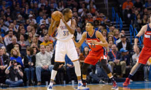 February 1, 2016 Oklahoma City Thunder Forward Kevin Durant (35) looking for a play while Washington Wizards Forward Otto Porter (22) plays defense at the Chesapeake Energy Arena in Oklahoma City, Oklahoma (Torrey Purvey/Icon Sportswire)