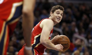Feb 20, 2015; Orlando, FL, USA; New Orleans Pelicans guard Jimmer Fredette (32) drives to the basket against the Orlando Magic during the second quarter at Amway Center. Mandatory Credit: Kim Klement-USA TODAY Sports