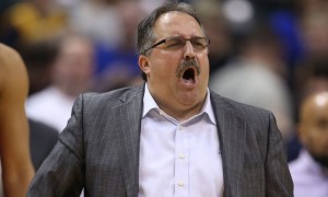 Feb 6, 2016; Indianapolis, IN, USA; Detroit Pistons coach Stan Van Gundy yells from the sidelines against the Indiana Pacers at Bankers Life Fieldhouse. The Pacers won 112-104. Mandatory Credit: Brian Spurlock-USA TODAY Sports