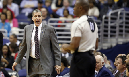 Washington Wizards head coach Randy Wittman reacts to an official's call during the first half of an NBA basketball game against the Atlanta Hawks, Wednesday, March 23, 2016, in Washington. (AP Photo/Alex Brandon)