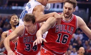 March 2, 2016 - Orlando, FL, USA - Chicago Bulls players Derrick Rose (1), Mike Dunleavy (34), and Pau Gasol (16) battle with Orlando Magic forward Aaron Gordon (00) for the ball on Wednesday, March 2, 2016, at the Amway Center in Orlando, Fla (Photo by Stephen M. Dowell/Zuma Press/Icon Sportswire)